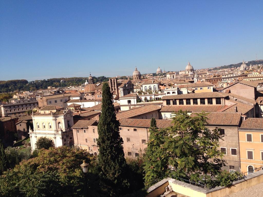House Maximo At Colosseum Roma Exterior foto
